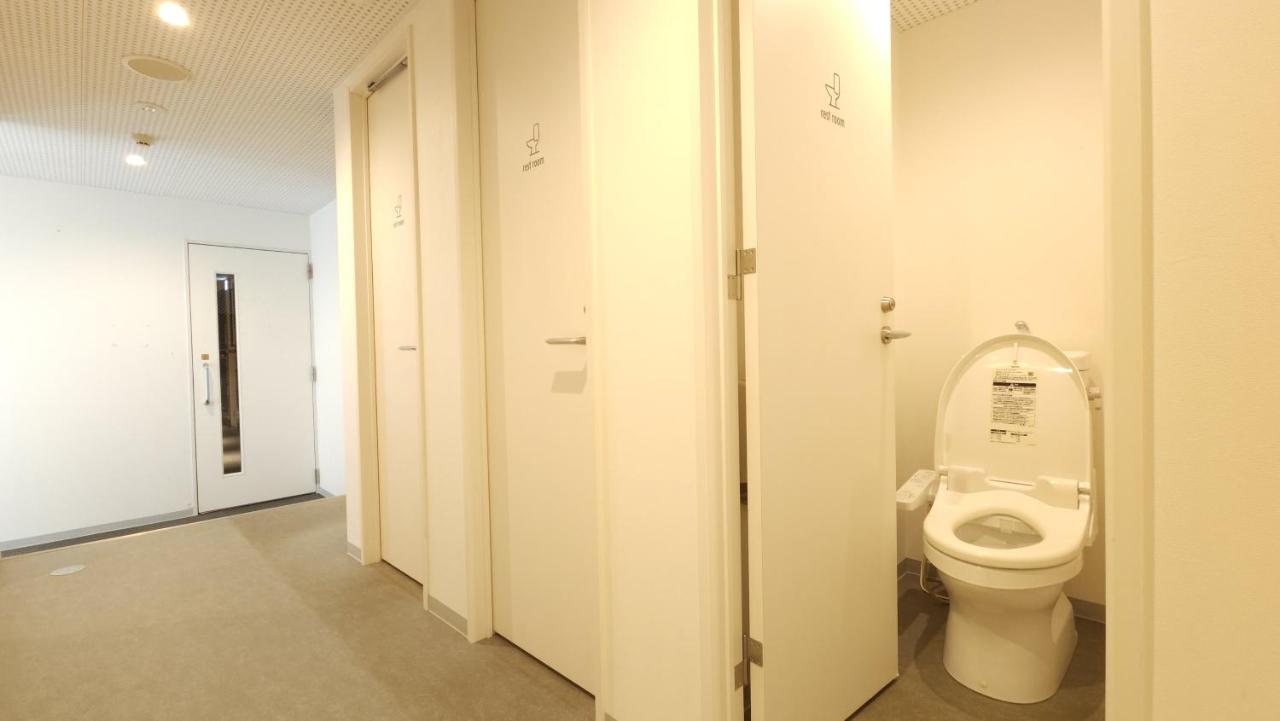 Acro Capsule Hotel Namba Dotonbori Osaka Dış mekan fotoğraf
